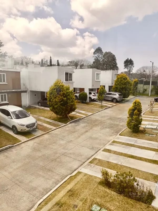 Km. 16.5 Entrada a Olmeca • Casa en Renta/Venta • Condominio Paseo de Arrazola — Casa en Alquiler en km 16-20, Carretera a El Salvador, Guatemala, Ciudad — foto 12 de 17