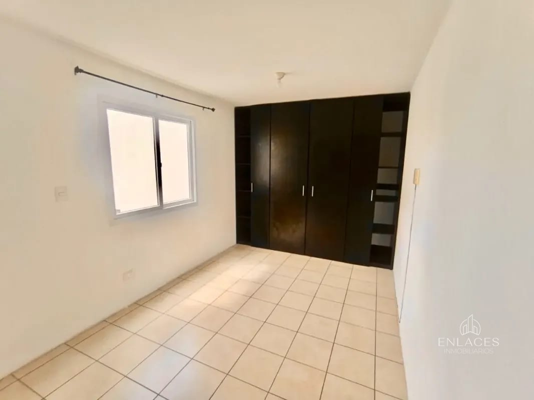 Km. 16.5 Entrada a Olmeca • Casa en Renta/Venta • Condominio Paseo de Arrazola — Casa en Alquiler en km 16-20, Carretera a El Salvador, Guatemala, Ciudad — foto 9 de 17