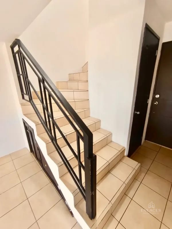 Km. 16.5 Entrada a Olmeca • Casa en Renta/Venta • Condominio Paseo de Arrazola — Casa en Alquiler en km 16-20, Carretera a El Salvador, Guatemala, Ciudad — foto 5 de 17