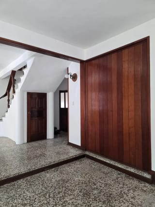 Casa en Alquiler en Ciudad San Cristóbal Sector A3 para Comercio o Empresa — Casa en Alquiler en Zona 8 Mixco, Guatemala, Ciudad — miniatura 12 de 15