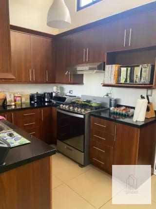Linda Casa en venta Santuaria Muxbal — Casa en Venta en Carretera a El Salvador, Guatemala, Ciudad — miniatura 2 de 7