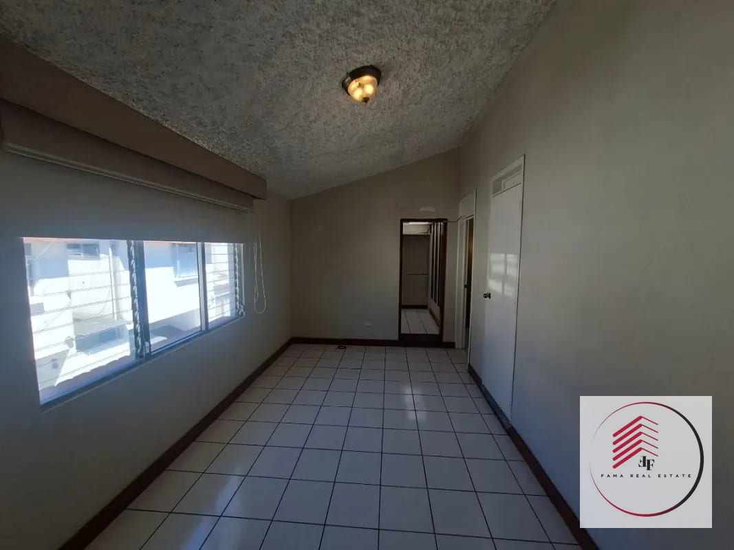 ALQUILER de casa en zona 16 concepción las lomas a una cuadra de la Universidad Landivar — Casa en Alquiler en Zona 16, Guatemala, Ciudad — foto 8 de 17