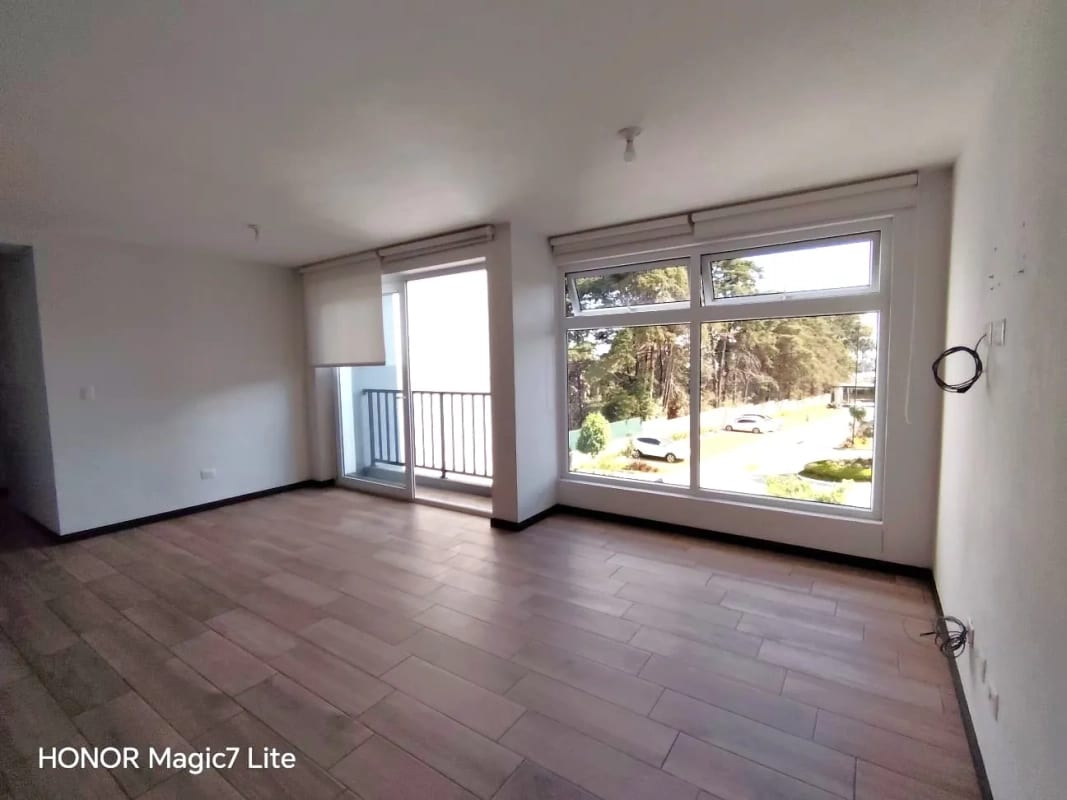 Hermoso apartamento en Sakai, Mixco, Gt. — Apartamento en Venta en Sakai, Zona 1 Mixco, Guatemala, Ciudad — foto 11 de 17