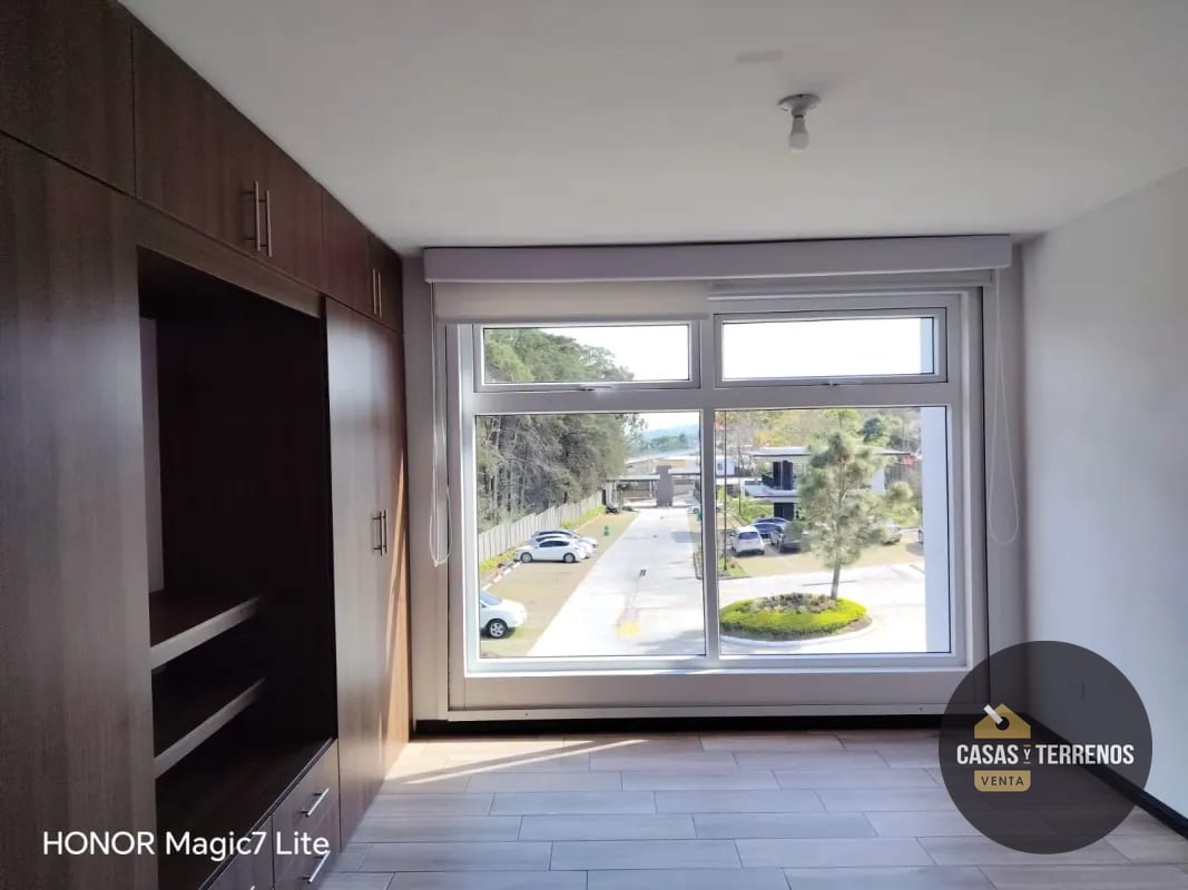 Hermoso apartamento en Sakai, Mixco, Gt. — Apartamento en Venta en Sakai, Zona 1 Mixco, Guatemala, Ciudad — foto 2 de 17
