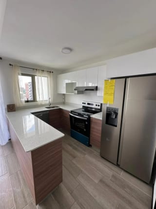 Apartamento en Renta en La Villa Zona 14 Guatemala — Apartamento en Alquiler en Zona 14, Guatemala, Ciudad — miniatura 1 de 6