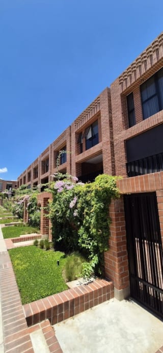 CASA EN VENTA CONDOMINIO IRIDIA HOMES CAÑADAS DE ELGIN ZONA 13 — Casa en Venta en Zona 13, Guatemala, Ciudad — miniatura 4 de 15