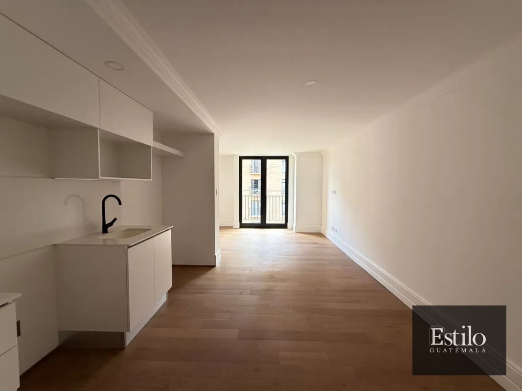 APARTAMENTO EN ALQUILER CENTRICO ZONA 5 — Apartamento en Alquiler en Zona 5, Guatemala, Ciudad — foto 2 de 7
