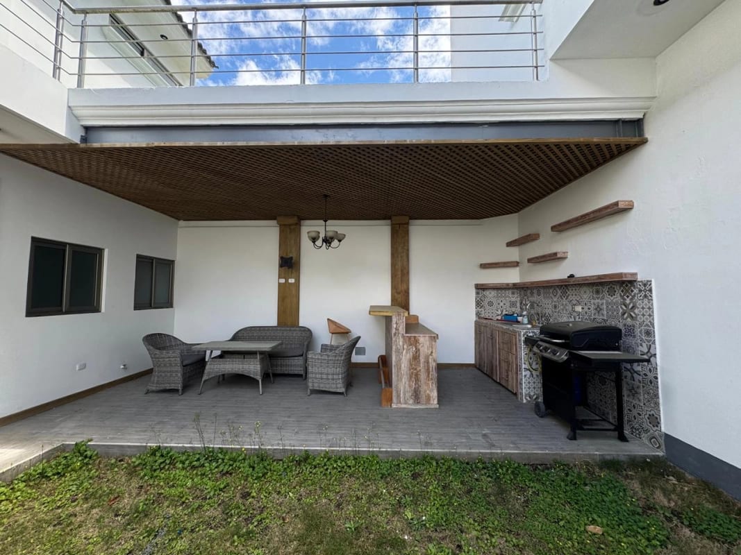 Casa con Jardin en Venta, Terravista. — Casa en Venta en Terravista, Carretera a El Salvador, Guatemala, Ciudad — foto 8 de 12