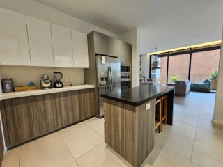Apartamento en venta, Edificio Maranta Oakland, zona 10 — Apartamento en Venta en Maranta Oakland, Zona 10, Guatemala, Ciudad — miniatura 11 de 13