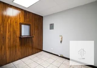 Oficina en Renta en Zona 4 — Oficina en Alquiler en Gran Centro Comercial Zona 4, Zona 4, Guatemala, Ciudad — miniatura 5 de 9