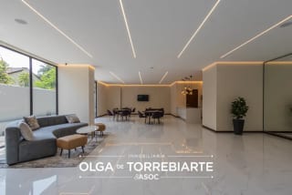 Apartamento en Naori, Zona 10 — Apartamento en Venta en Naori, Zona 10, Guatemala, Ciudad — miniatura 2 de 14