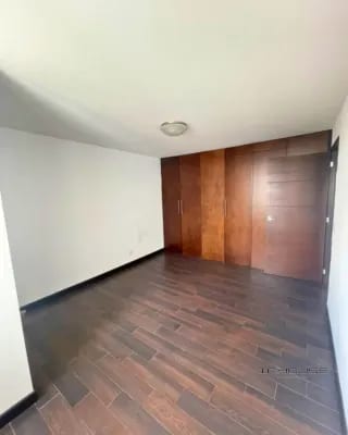APARTAMENTO EN RENTA ZONA 14 — Apartamento en Alquiler en Zona 14, Guatemala, Ciudad — miniatura 6 de 9