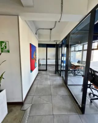 BODEGA EN RENTA ZONA 13, HINCAPIE — Bodega / Ofibodega en Alquiler en Zona 13, Guatemala, Ciudad — miniatura 9 de 10