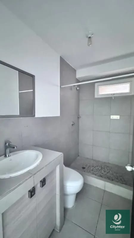 Apartamento en Renta en Zona 16 Ciudad de Guatemala — Apartamento en Alquiler en Zona 16, Guatemala, Ciudad — foto 6 de 9