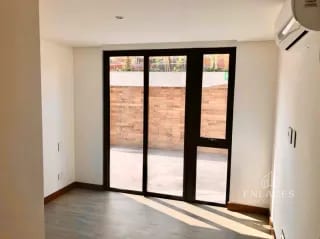 Zona 10 • Apartamento en Venta • Edificio Reserva Oakland — Apartamento en Venta en Reserva Oakland, Zona 10, Guatemala, Ciudad — miniatura 6 de 15