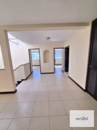Vendo casa en Los MANANTIALES — Casa en Venta en Los Manantiales, Carretera a El Salvador, Guatemala, Ciudad — miniatura 9 de 16