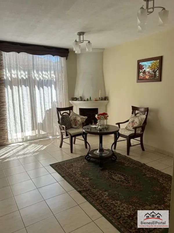 Casa en Condominio Altos del Encinal Zona 7 de Mixco — Casa en Venta en Zona 7 Mixco, Guatemala, Ciudad — foto 3 de 6
