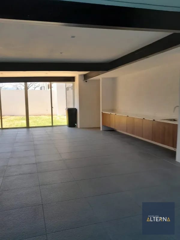 Apartamento en Renta en Zona 2 — Apartamento en Alquiler en Zona 2, Guatemala, Ciudad — foto 2 de 6