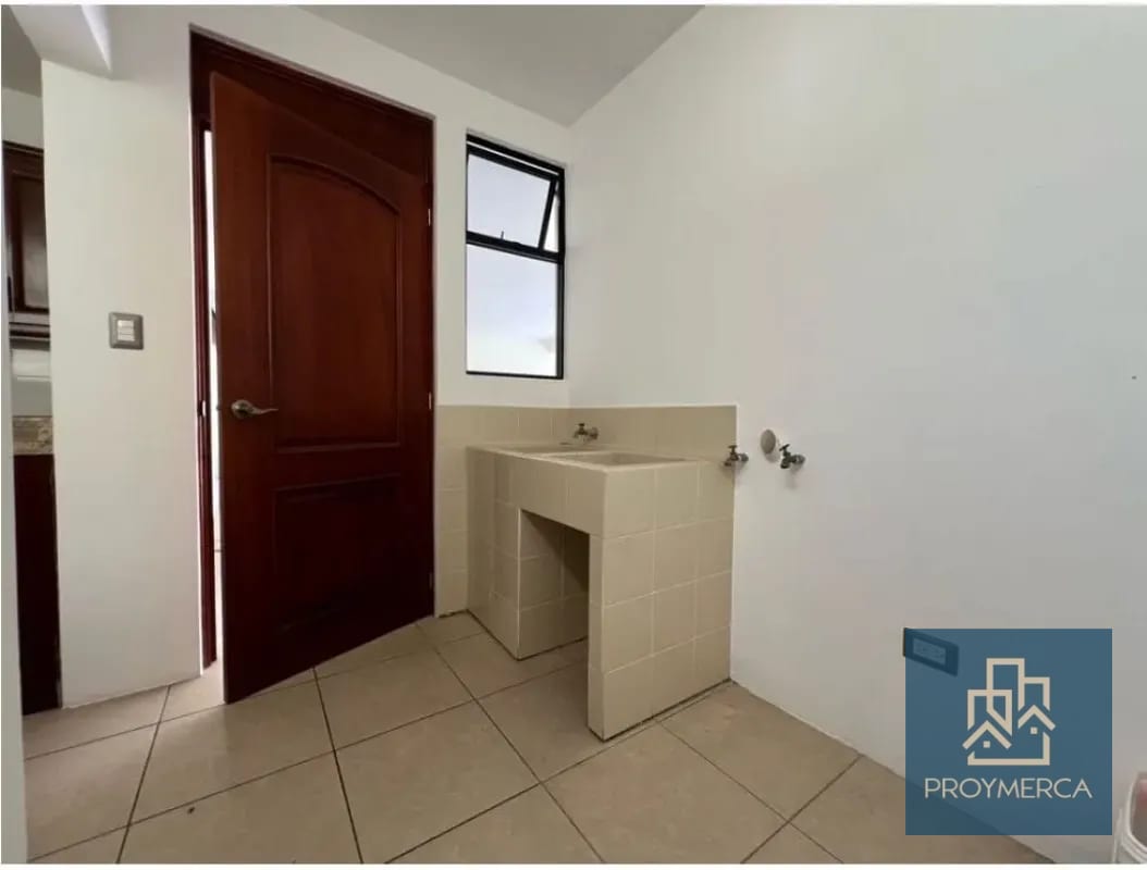 Casa en alquiler en Condominio Bosque Escondido, Fraijanes — Casa en Alquiler en Fraijanes, Carretera a El Salvador, Guatemala, Ciudad — foto 10 de 17