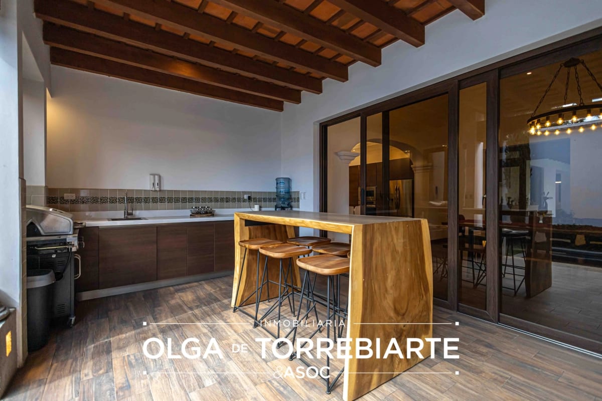Casa en Condominio El Obispo, Antigua Guatemala — Casa en Alquiler en Antigua, Sacatepéquez — foto 12 de 17