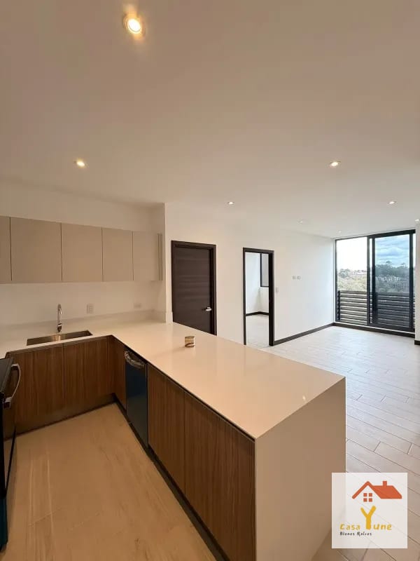 Apartamento en alquiler zona 15 Spazio — Apartamento en Alquiler en Spazio, Zona 15, Guatemala, Ciudad — foto 2 de 14