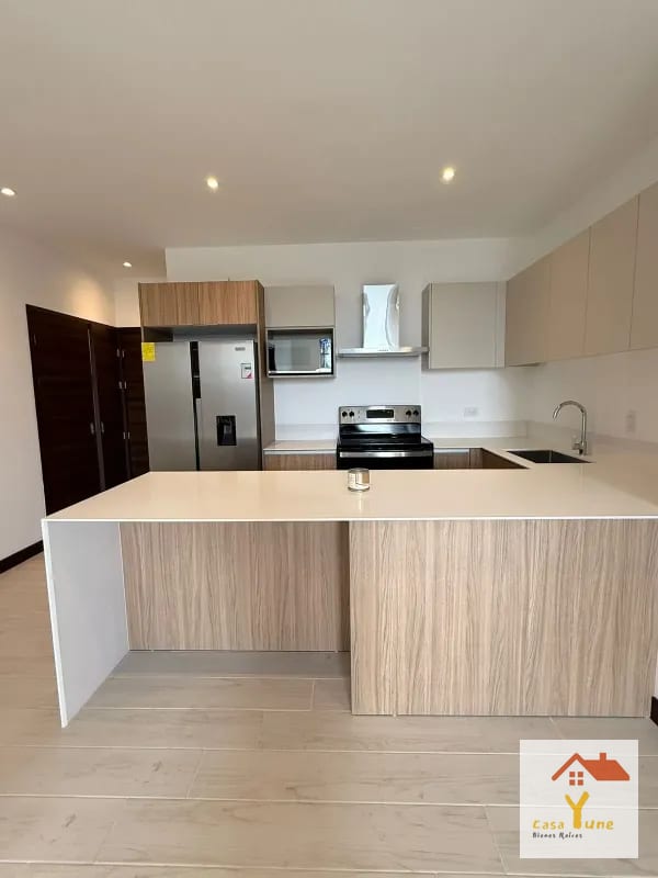 Apartamento en alquiler zona 15 Spazio — Apartamento en Alquiler en Spazio, Zona 15, Guatemala, Ciudad — foto 9 de 14