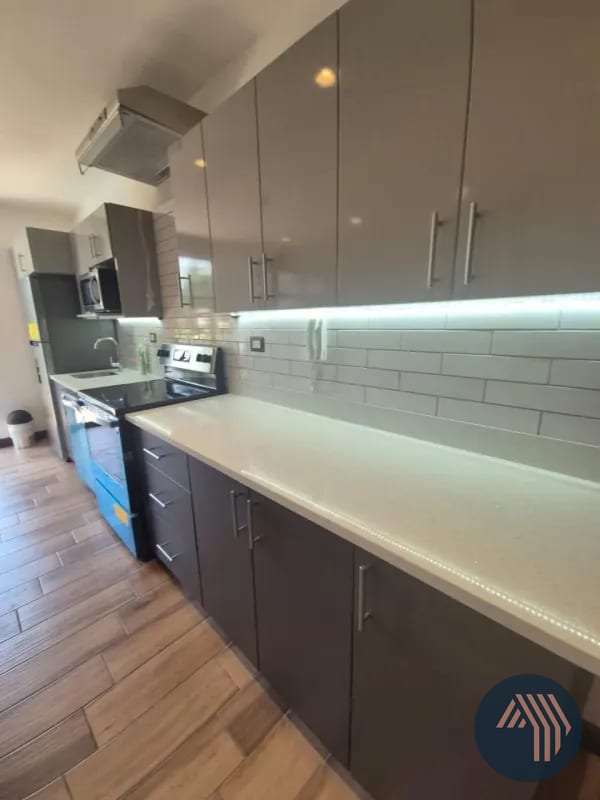 ALQUILER DE LINDO APTO. AMUEBLADO - PARADIS, ZONA 16 — Apartamento en Alquiler en Zona 16, Guatemala, Ciudad — foto 10 de 15