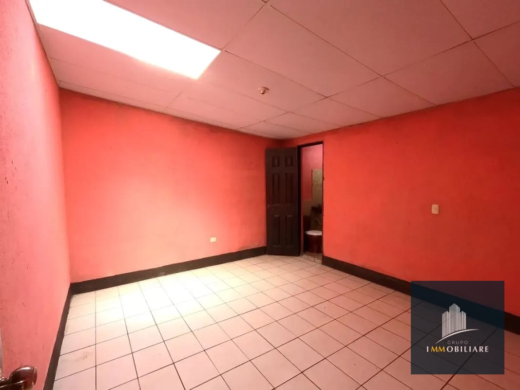 Casa colonial en Venta en Santa Lucía Milpas Altas — Casa en Venta en San Bartolomé Milpas Altas, Sacatepéquez — foto 5 de 17