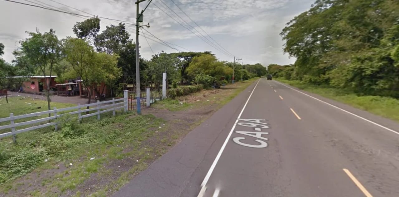 Terreno en venta Masagua carretera antigua al Puerto San José km 88 con 2 manzanas de extensión — Terreno en Venta en Masagua, Escuintla — foto 1 de 3