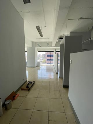 Oficina en Venta - Edificio Design Center - Zona 10 — Oficina en Venta en Design Center, Zona 10, Guatemala, Ciudad — miniatura 7 de 12