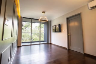 Apartamento en Renta — Apartamento en Alquiler en Zona 10, Guatemala, Ciudad — miniatura 3 de 9