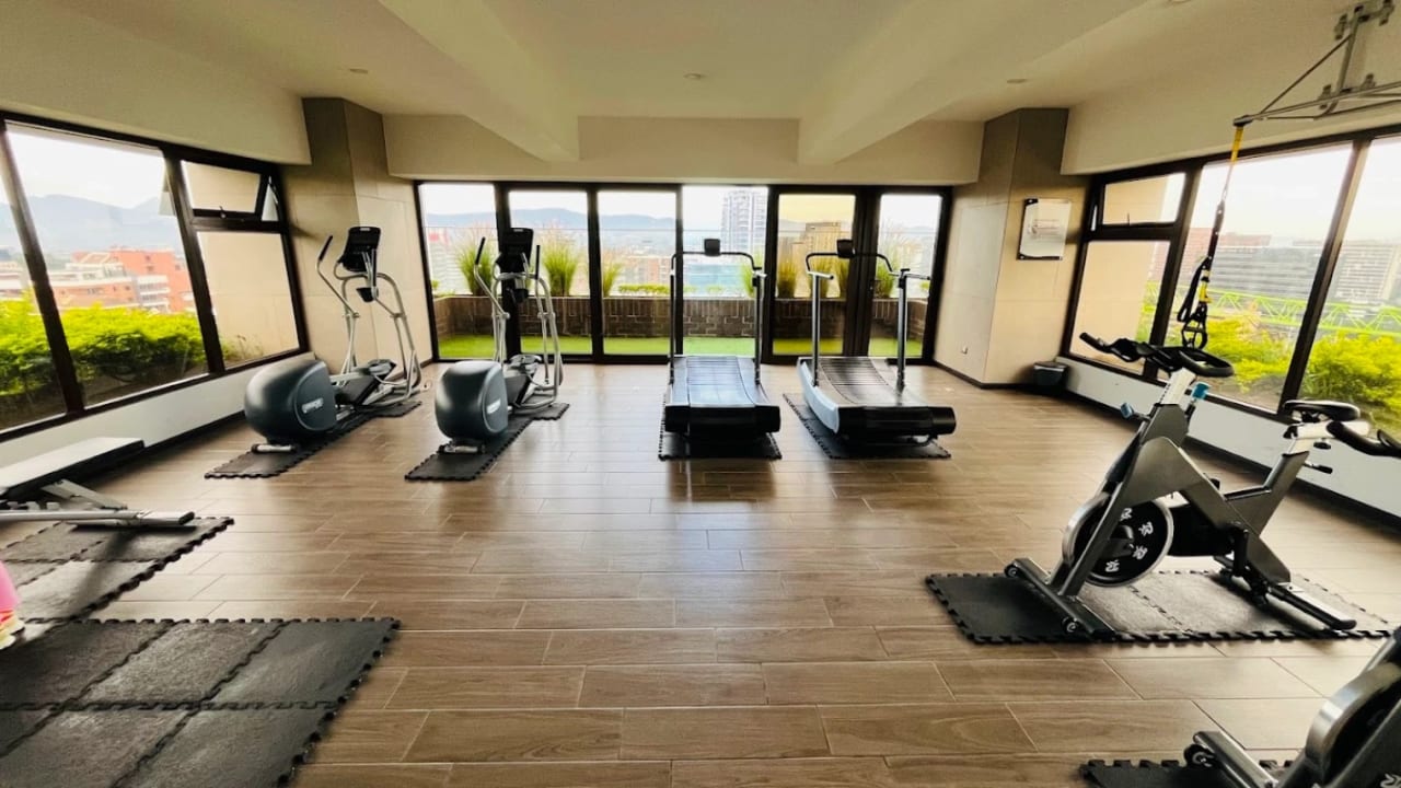 APARTAMENTO EN VENTA EDIFICIO NIKO 10 ZONA 10 — Apartamento en Venta en Zona 10, Guatemala, Ciudad — foto 10 de 11
