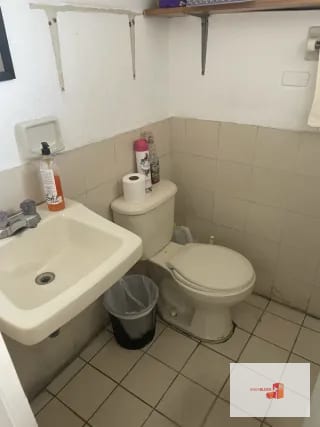 Edificio Antiguo oficina en zona 9 — Oficina en Venta en Tívoli Plaza, Zona 9, Guatemala, Ciudad — miniatura 9 de 10