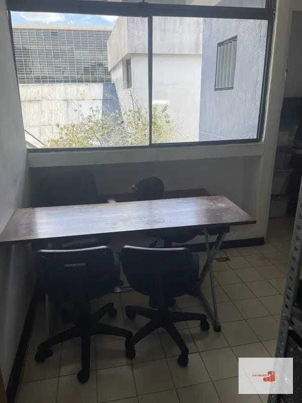 Edificio Antiguo oficina en zona 9 — Oficina en Venta en Tívoli Plaza, Zona 9, Guatemala, Ciudad — foto 1 de 10