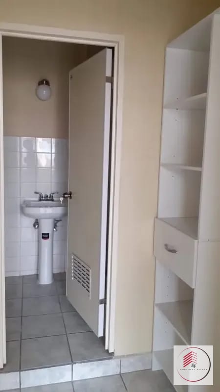 Alquiler de hermoso apartamento en Altos de San cristobal zona 8 de mixco — Apartamento en Alquiler en Zona 8 Mixco, Guatemala, Ciudad — foto 5 de 14