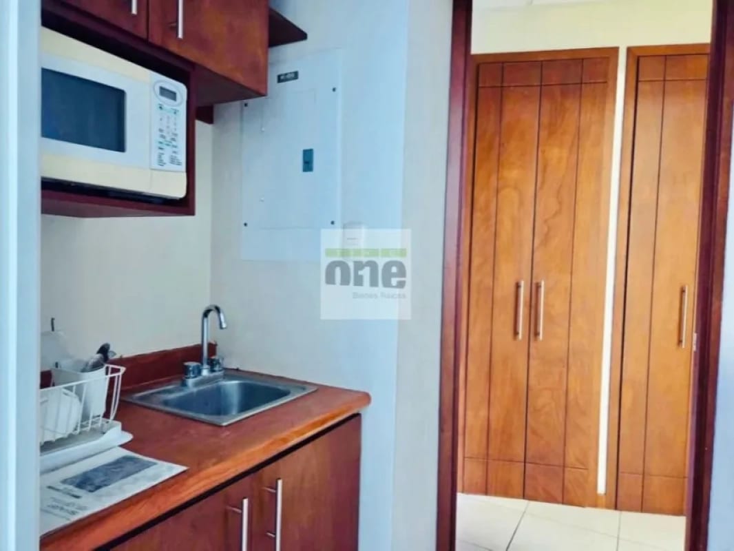Zona 10 Oficina en venta de 85 mts — Oficina en Venta en Zona 10, Guatemala, Ciudad — foto 4 de 9