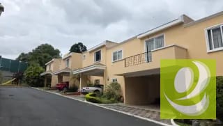 EN VENTA CASA EN CONDOMINIO SAN MARINO ZONA 8 DE MIXCO — Casa en Venta en Zona 8 Mixco, Guatemala, Ciudad — miniatura 1 de 10