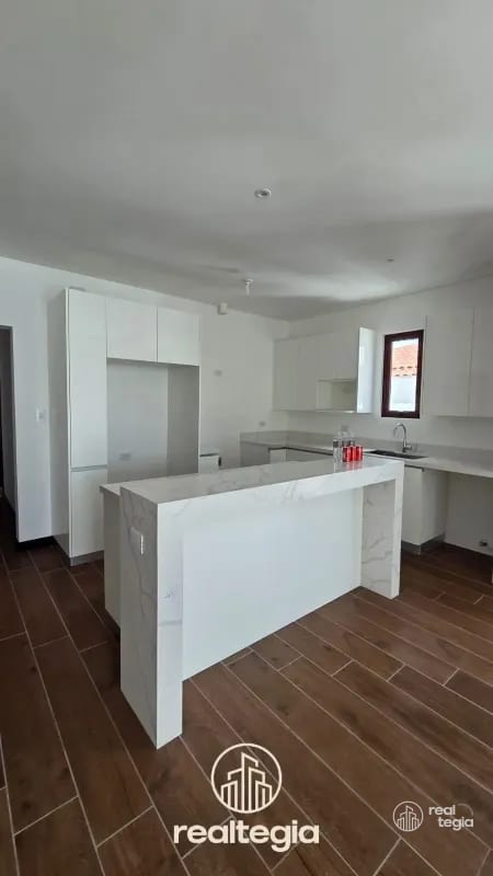 APARTAMENTO LIRIOS DE CAYALÁ ZONA 16 — Apartamento en Alquiler en Zona 16, Guatemala, Ciudad — foto 12 de 12