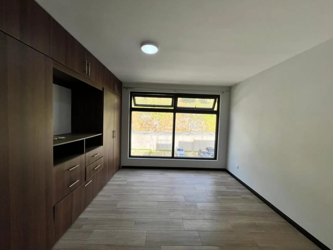 Apartamento en RENTA Zona 16 NAGANO — Apartamento en Alquiler en Zona 16, Guatemala, Ciudad — foto 8 de 11