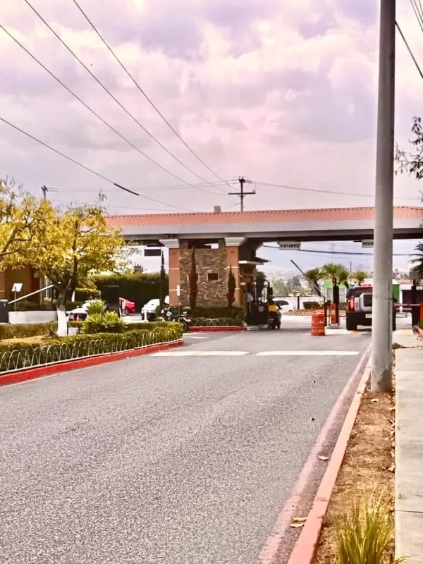 Zona 7 de Villa Nueva • Casa en Venta • Colinas de Monte María Sur — Casa en Venta en Villa Nueva, Guatemala, Ciudad — foto 4 de 11