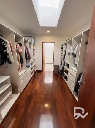 Casa en venta en San José Pinula con diseño Moderno — Casa en Venta en San José Pinula, Guatemala, Ciudad — miniatura 9 de 16