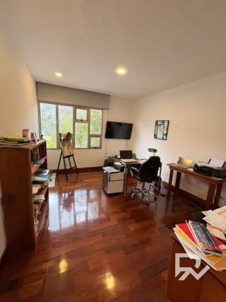Casa en venta en San José Pinula con diseño Moderno — Casa en Venta en San José Pinula, Guatemala, Ciudad — miniatura 5 de 16