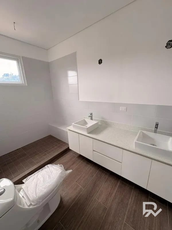 Vendo amplia casa para estrenar en Condominio Buenafuente KM16.5 — Casa en Venta en Carretera a El Salvador, Guatemala, Ciudad — foto 13 de 15