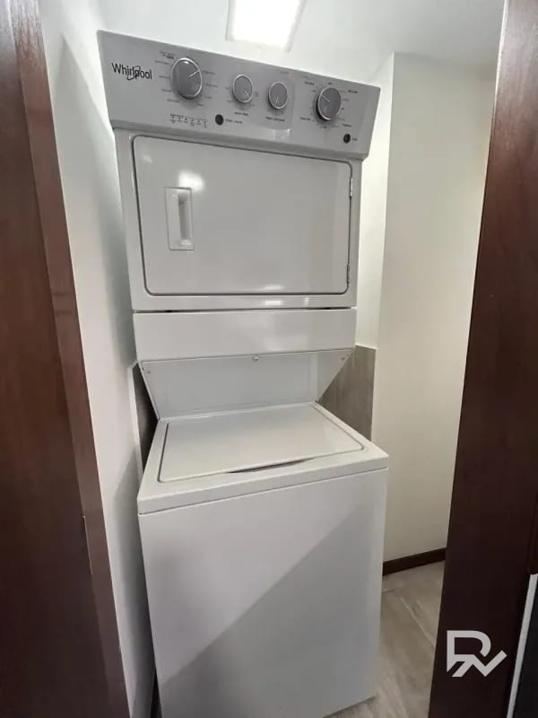 Apartamento en Renta en el corazón de la zona 10 Casa Clara — Apartamento en Alquiler en Zona 10, Guatemala, Ciudad — foto 1 de 12