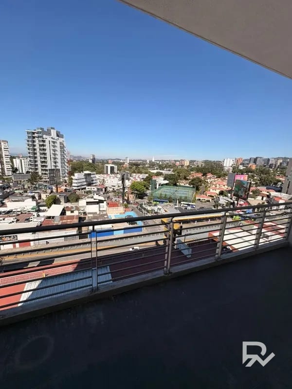 Alquiler de apartamento en zona 10 amueblado y equipado — Apartamento en Alquiler en Zona 10, Guatemala, Ciudad — foto 1 de 12