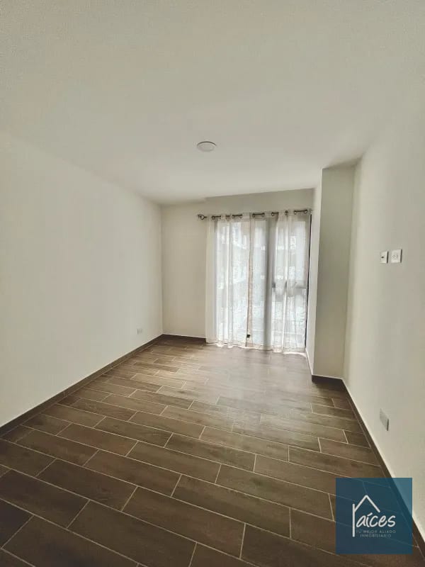 Apartamento en renta PARQUE 14 ZONA 14 (D) — Apartamento en Alquiler en Parque 14, Zona 14, Guatemala, Ciudad — foto 11 de 15