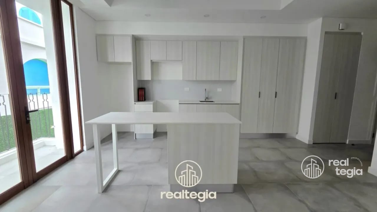 APARTAMENTO ANTARES DE CAYALÁ ZONA 16 — Apartamento en Alquiler en Zona 16, Guatemala, Ciudad — foto 1 de 5