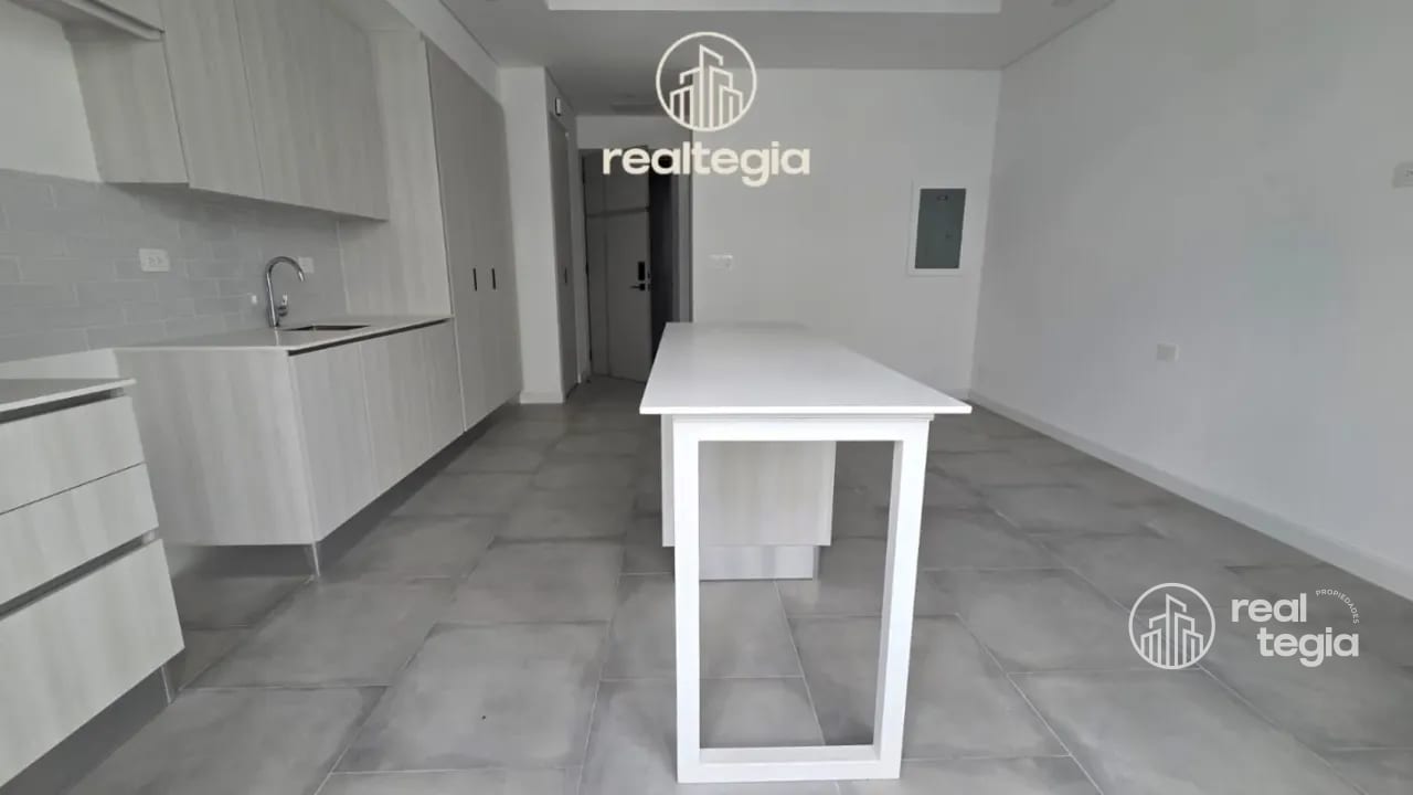 APARTAMENTO ANTARES DE CAYALÁ ZONA 16 — Apartamento en Alquiler en Zona 16, Guatemala, Ciudad — foto 4 de 5