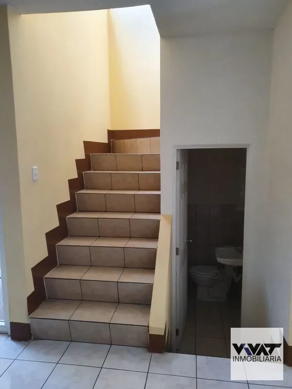 Casa en renta en Condominio Villas Calá, zona 10 de Santa Catarina Pinula — Casa en Alquiler en Villas Cala, Santa Catarina Pinula, Guatemala, Ciudad — foto 12 de 17