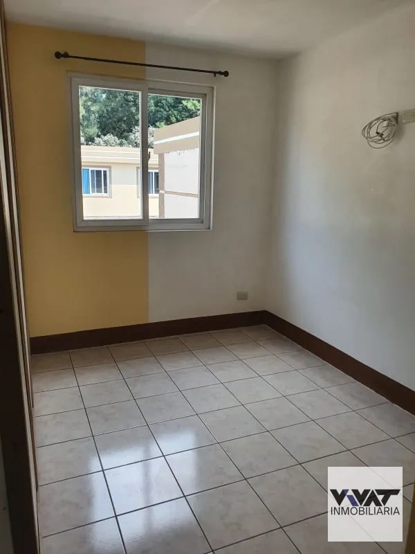 Casa en renta en Condominio Villas Calá,  zona 10 de Santa Catarina Pinula — Casa en Alquiler en Villas Cala, Santa Catarina Pinula, Guatemala, Ciudad — foto 4 de 17